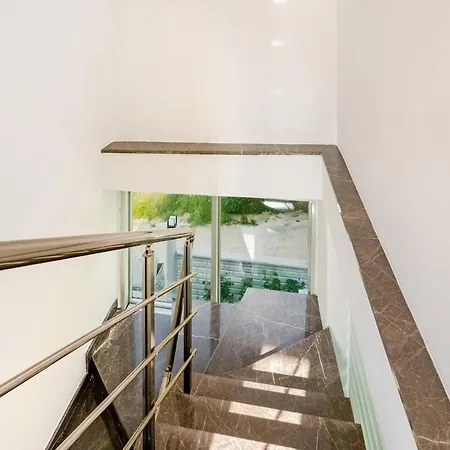 Luxury 1 Вілла Аланія