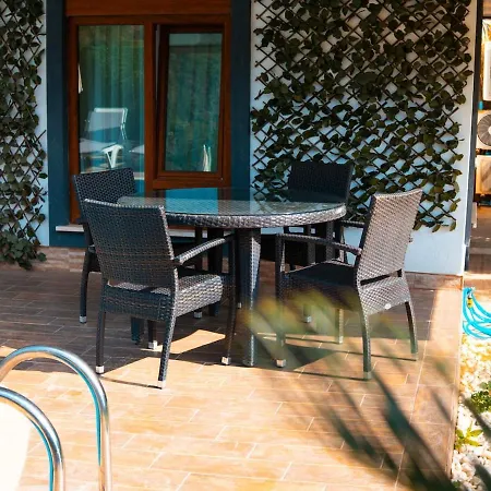 Luxury 1 Аланія